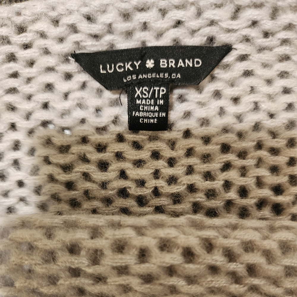 ⭐️Lucky Brand Women’s Color Block Sweater Size XS - Picture 3 of 4